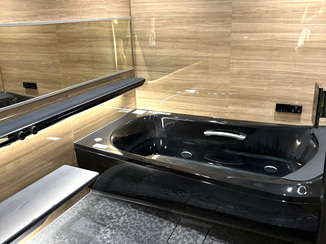 バスルームリフォーム ジェットバスで癒しの時間を楽しむバスルーム