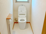 トイレリフォーム床も一新したレストルーム＆補助金を活用しお得に交換したエコキュート